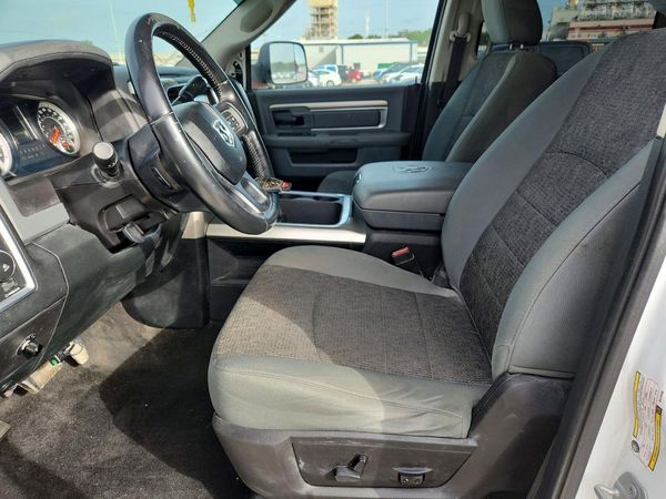 2016 RAM 3500 SLT