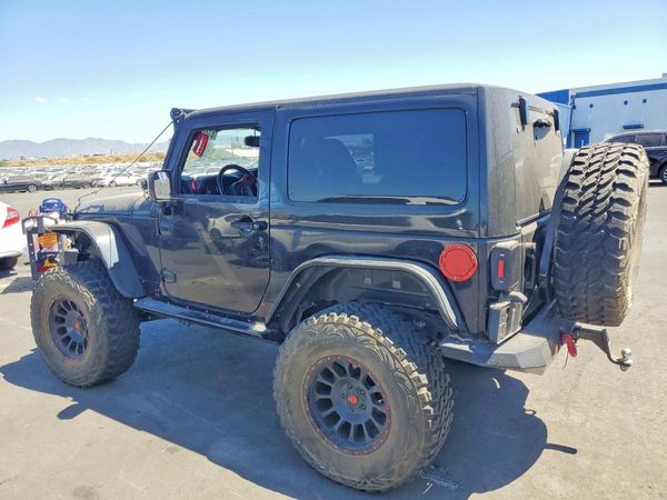 2015 JEEP WRANGLER SAHARA 4X4