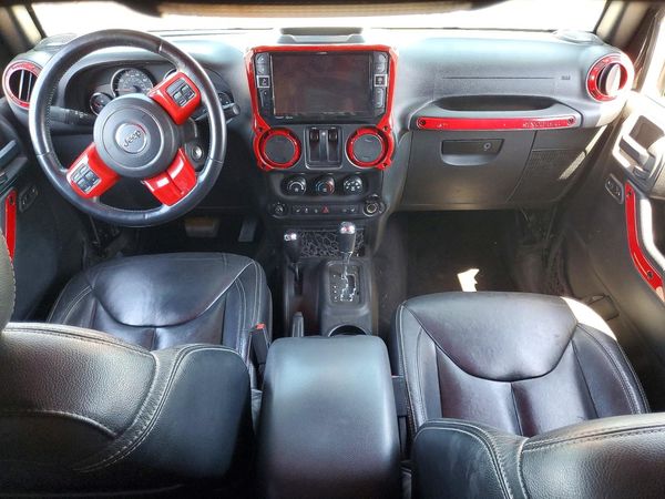 2015 JEEP WRANGLER SAHARA 4X4