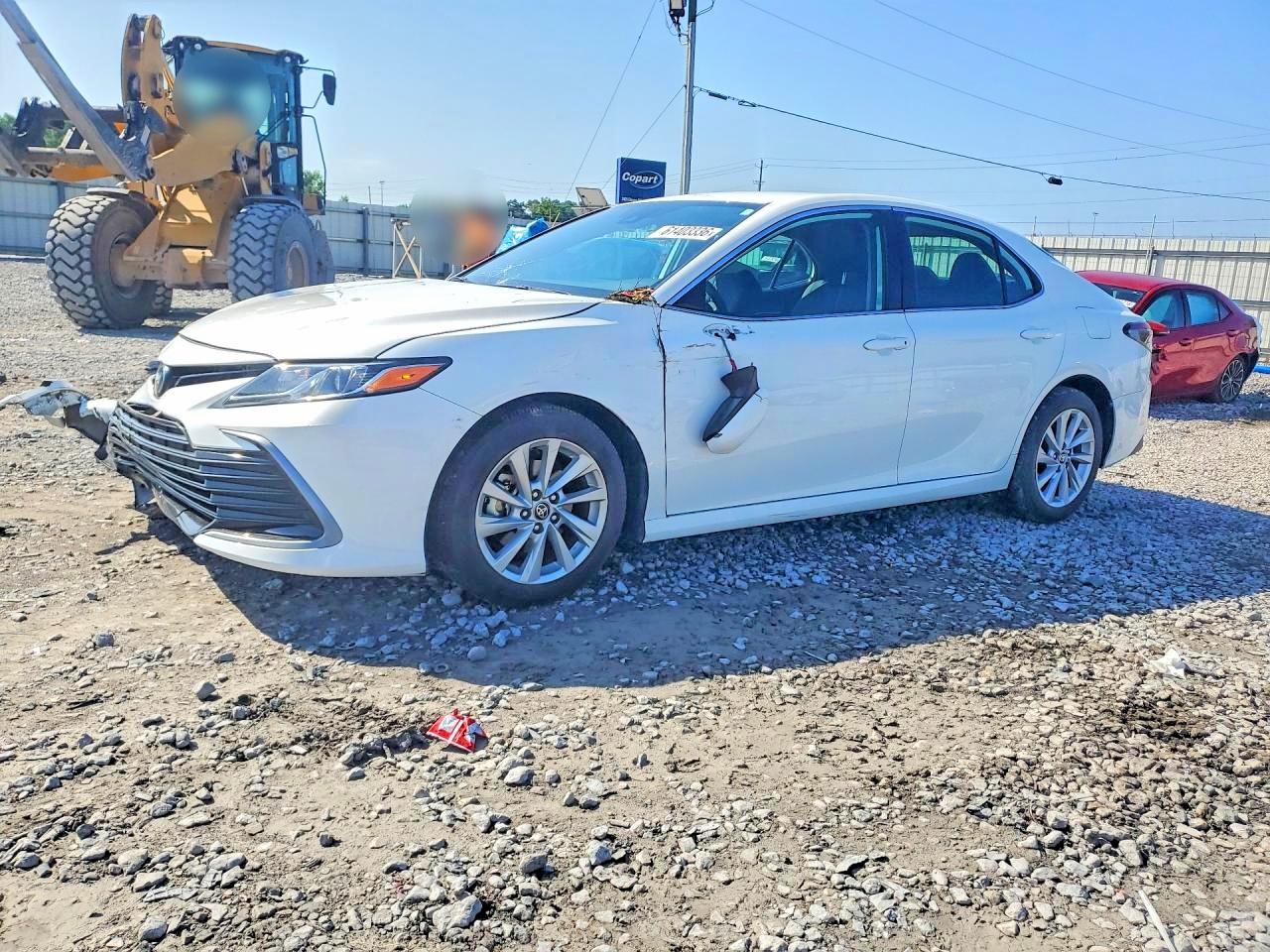 2024 TOYOTA CAMRY
