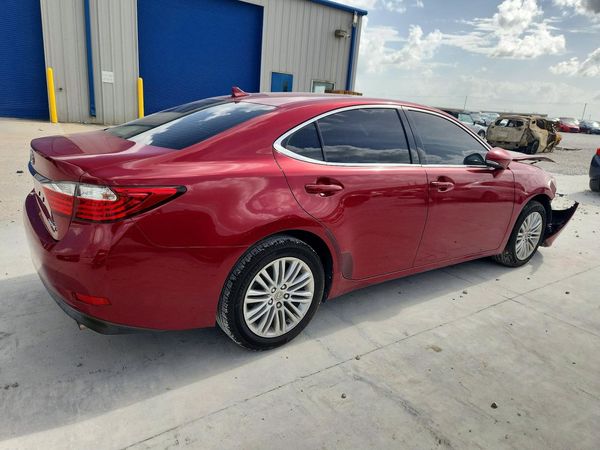 2013 LEXUS ES