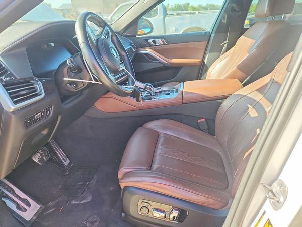 2021 BMW X6 M50i