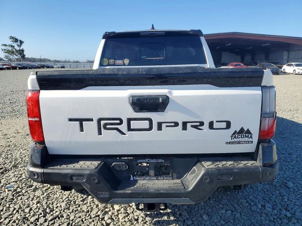 2024 TOYOTA TACOMA