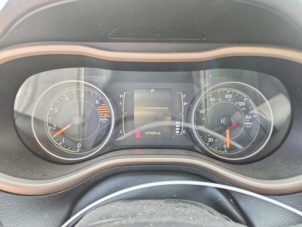 2016 JEEP CHEROKEE Latitude/Longitude/North