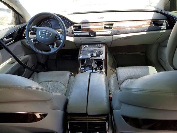 2017 AUDI A8