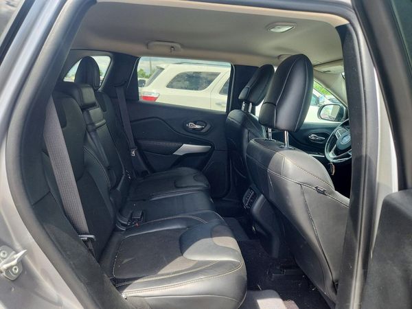 2018 JEEP CHEROKEE LATITUDE PLUS 4X4