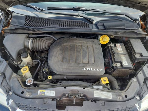 2018 DODGE GRAND CARAVAN SXT