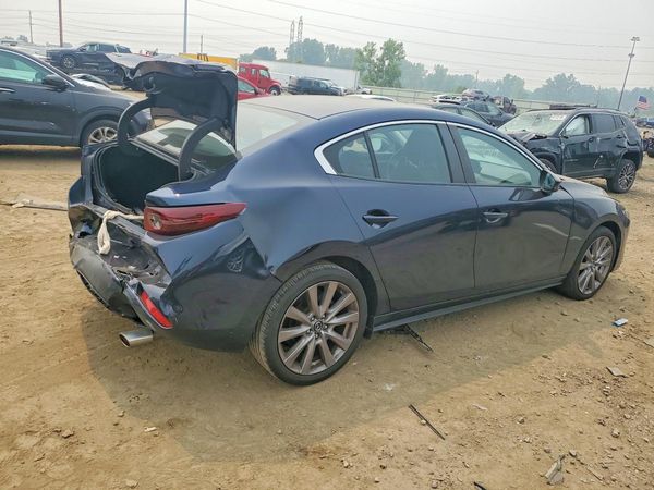 2021 MAZDA 3