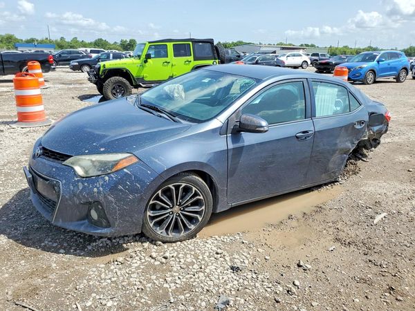 2016 TOYOTA COROLLA