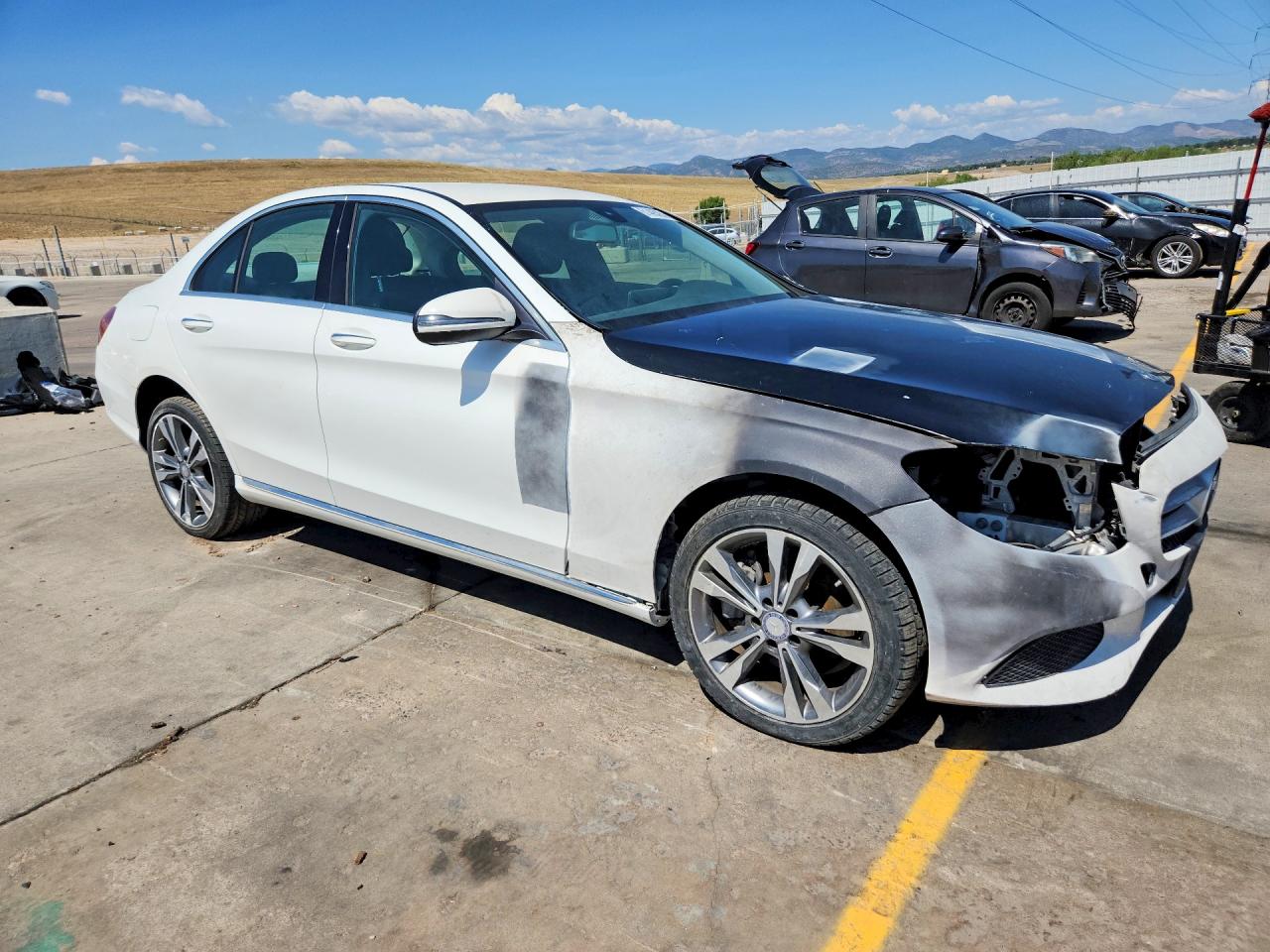 2016 MERCEDES-BENZ C C300-4M