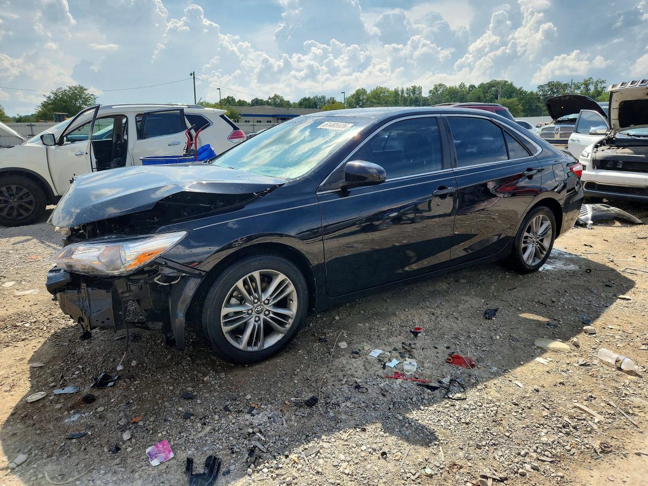 2017 TOYOTA CAMRY
