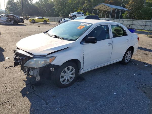 2013 TOYOTA COROLLA