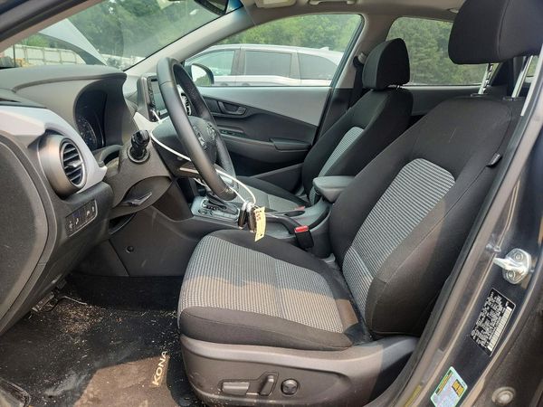 2020 HYUNDAI KONA SEL Plus