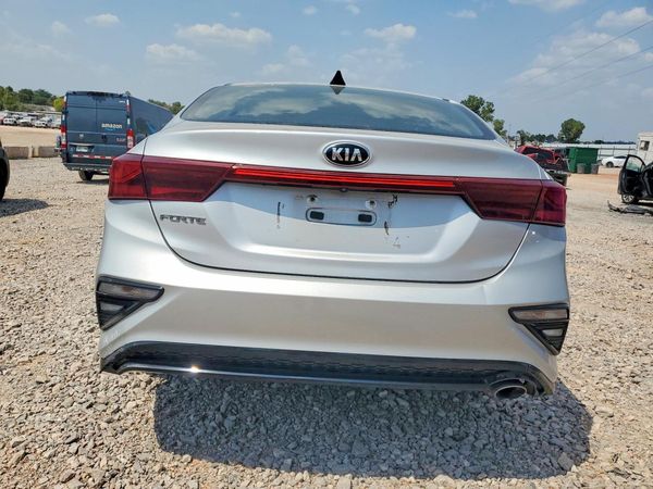 2020 KIA FORTE FE, LXS
