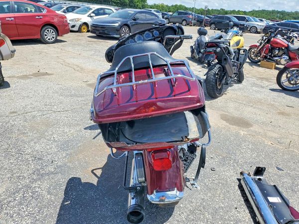 2017 HARLEY-DAVIDSON FL
