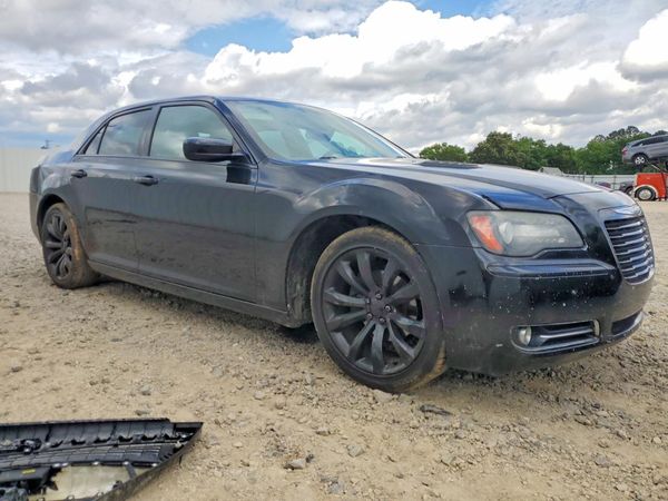 2014 CHRYSLER 300