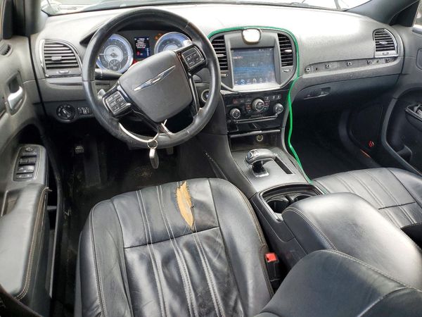 2014 CHRYSLER 300