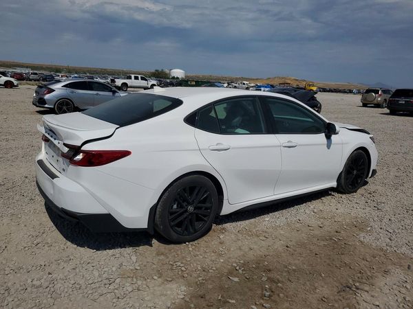 2025 TOYOTA CAMRY
