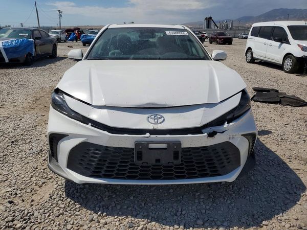 2025 TOYOTA CAMRY