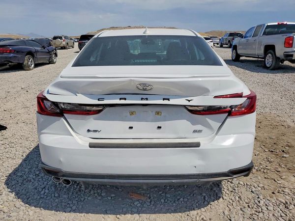 2025 TOYOTA CAMRY