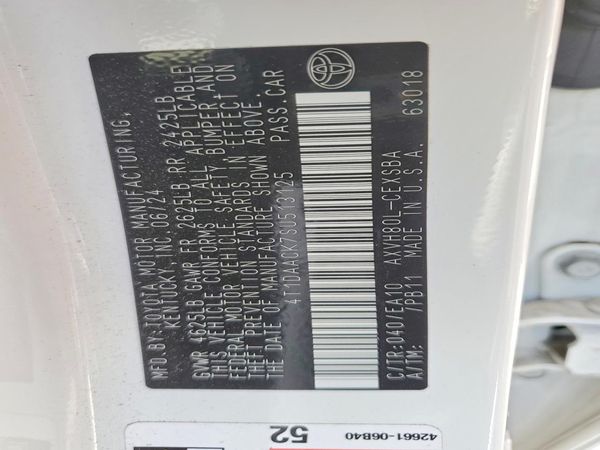 2025 TOYOTA CAMRY