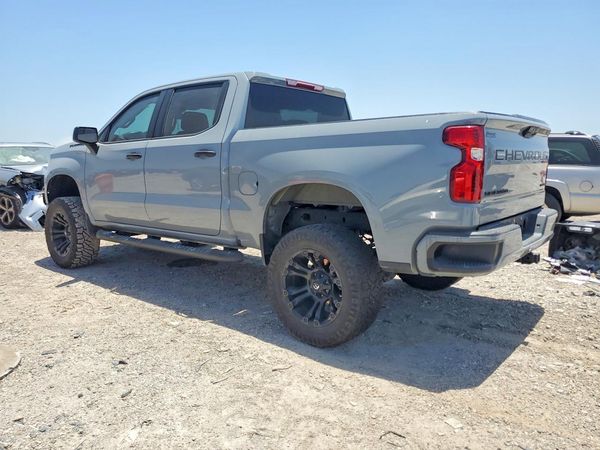 2024 CHEVROLET SILVERADO Custom