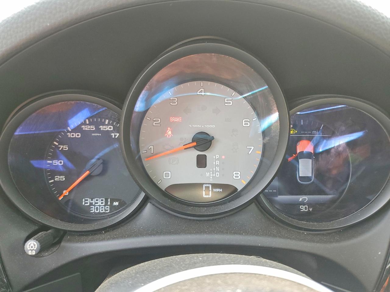2015 PORSCHE MACAN