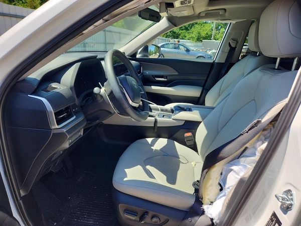 2026 TOYOTA GRAND HIGHLANDER