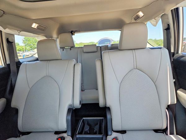 2026 TOYOTA GRAND HIGHLANDER