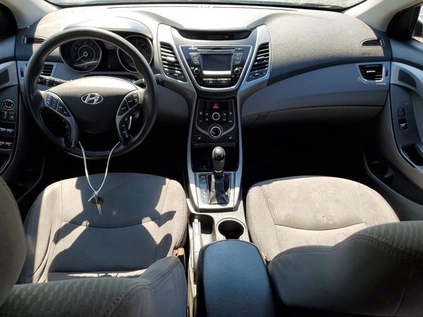 2014 HYUNDAI ELANTRA GLS(Middle)