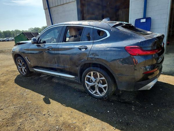 2024 BMW X4 xDrive30i