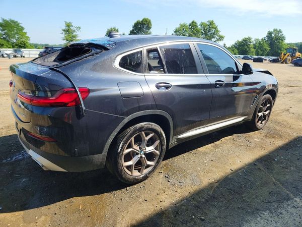 2024 BMW X4 xDrive30i