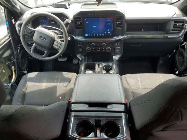 2024 FORD F150