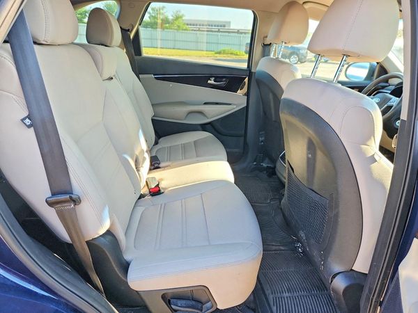 2019 KIA SORENTO L, LX, S