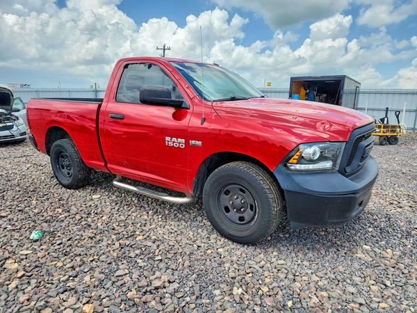 2016 RAM 1500 ST
