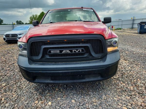 2016 RAM 1500 ST