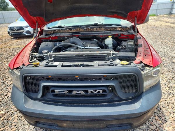 2016 RAM 1500 ST