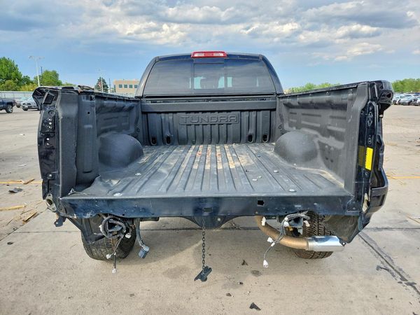2019 TOYOTA TUNDRA SR5 Grade