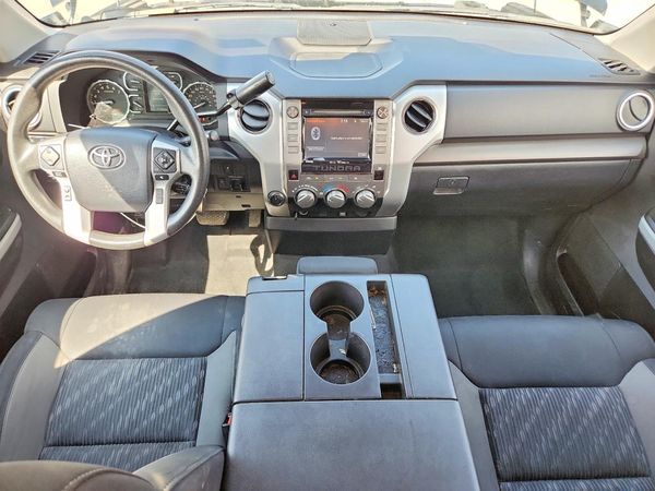 2019 TOYOTA TUNDRA SR5 Grade