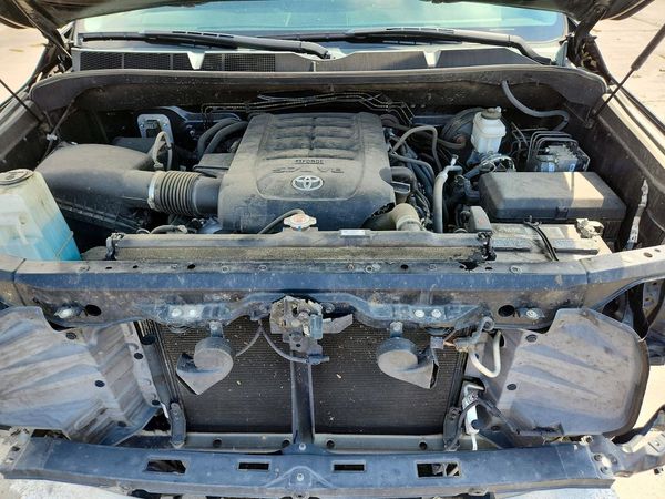 2019 TOYOTA TUNDRA SR5 Grade