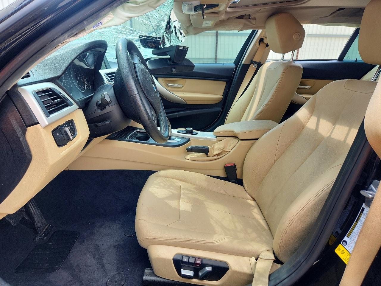 2017 BMW 320 SA