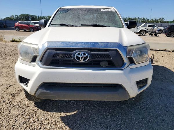 2015 TOYOTA TACOMA Delux Grade