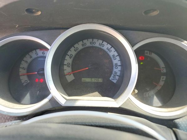 2015 TOYOTA TACOMA Delux Grade