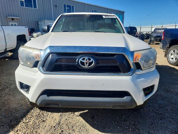 2015 TOYOTA TACOMA Delux Grade