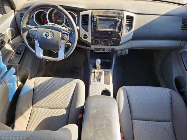 2015 TOYOTA TACOMA Delux Grade