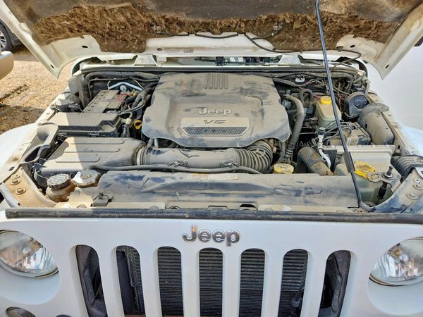 2014 JEEP WRANGLER Sahara