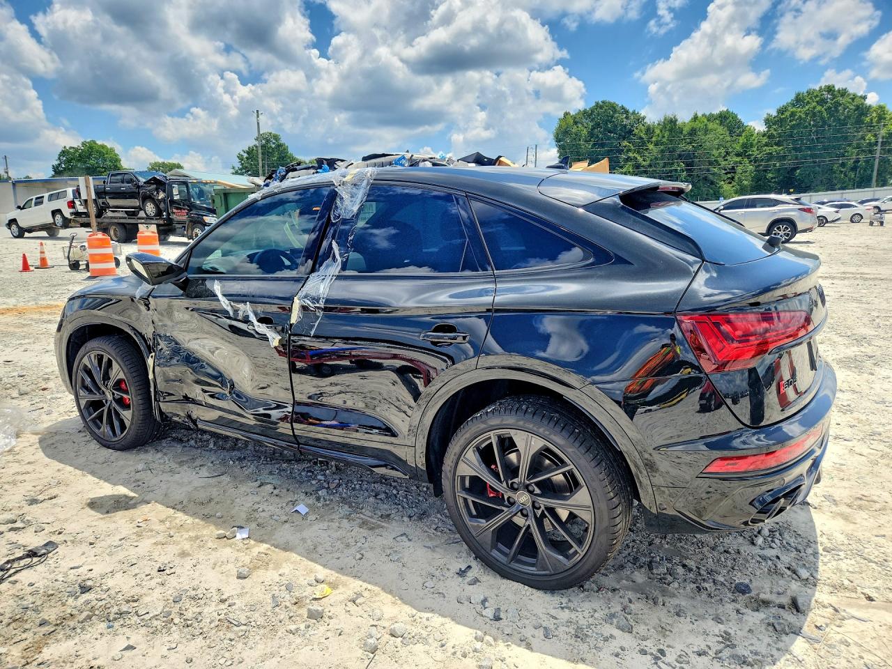 2025 AUDI SQ5 quattro Premium Plus