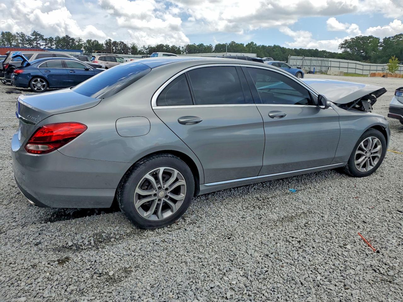 2015 MERCEDES-BENZ C 4-MATIC