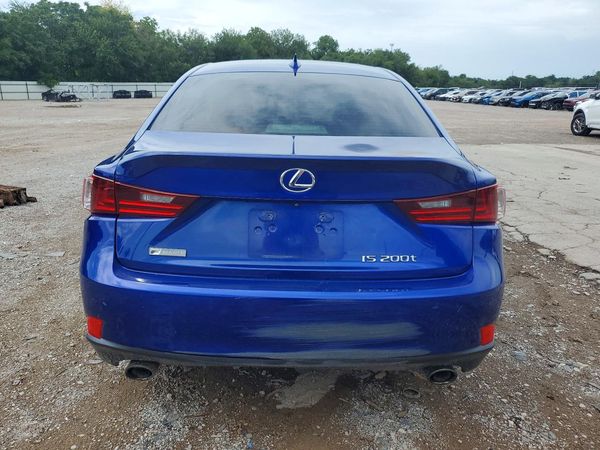 2016 LEXUS IS 200t