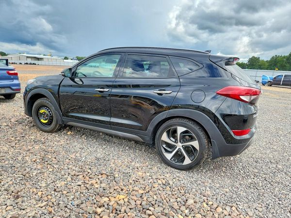2016 HYUNDAI TUCSON